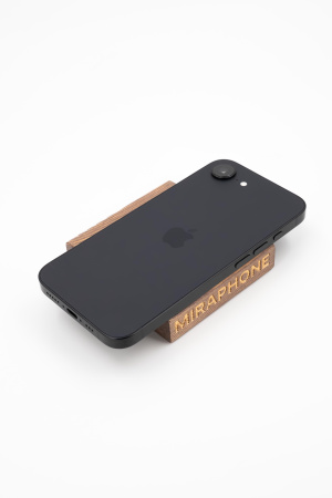 iPhone 16e б/у ESim Состояние "Удовлетворительный"